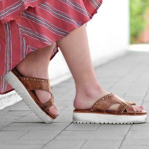 BED|STÜ Tiny Teak Driftwood Leather Slide Sandals Size 9
